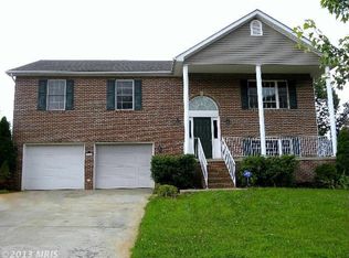 1141 Happy Ridge Dr, Front Royal, VA 22630