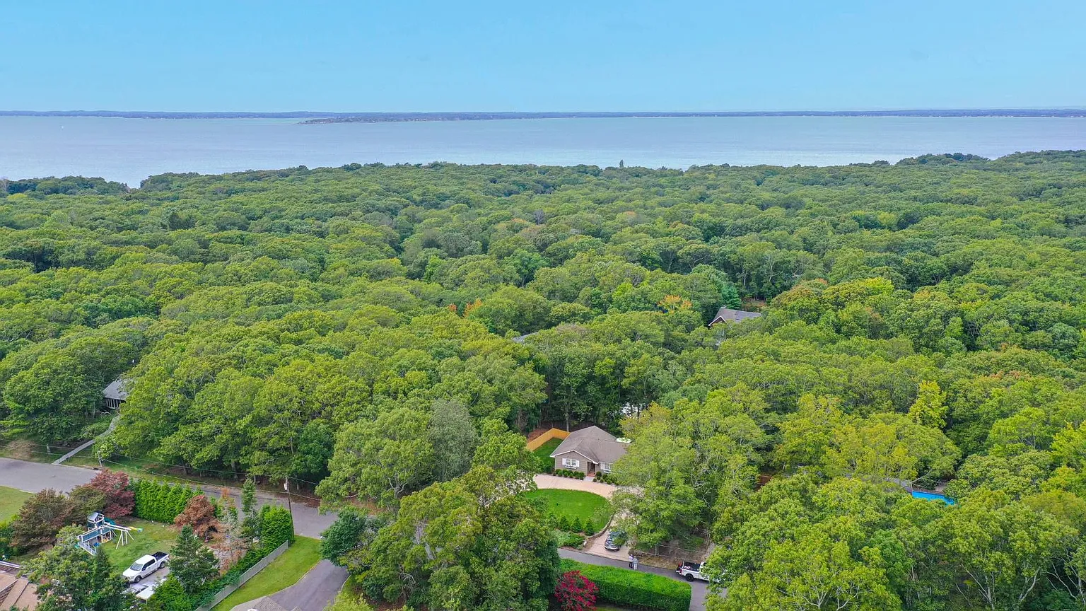 40 Highlands Dr photo 1