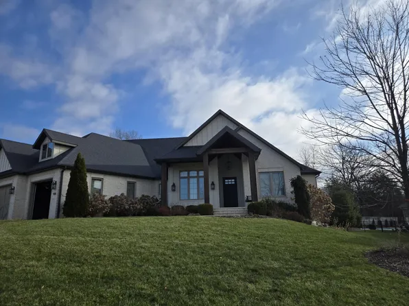 926 S Hickory Trace Court, Springfield, MO 65809