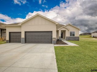 10133 S 181st St, Omaha, NE 68136