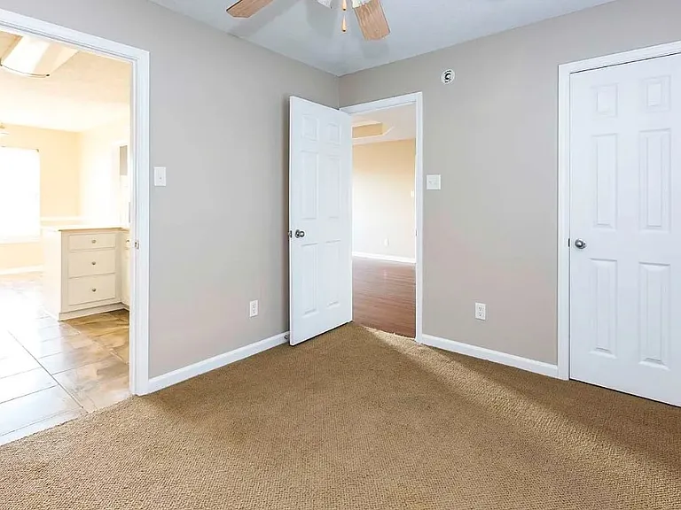 17 Hillside Cv — Photo 7