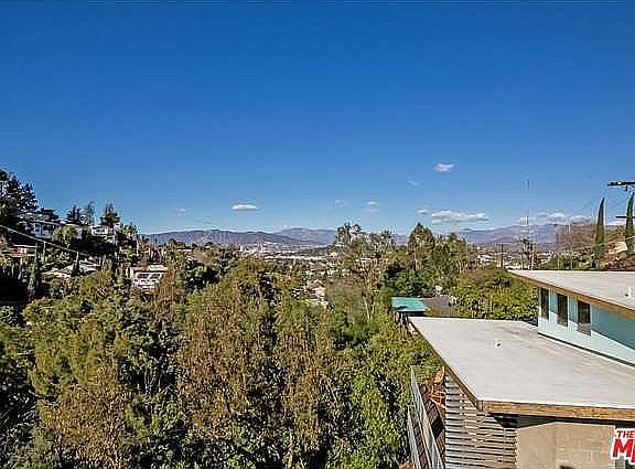 3rd image of 2592 Corralitas Dr