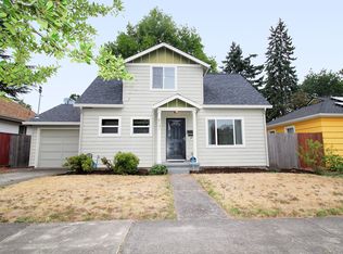 8435 NE Holladay St, Portland, OR 97220