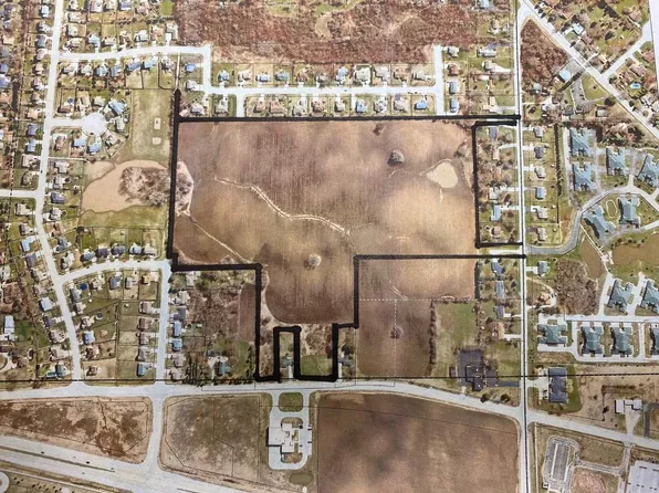 3901 South OLD GREEN BAY ROAD, Mount Pleasant, WI 53403