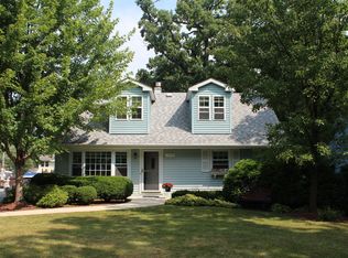 17976 W Big Oaks Rd, Grayslake, IL 60030