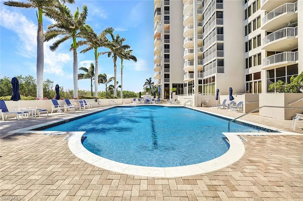 2 bed, 2.0 bath, 1640 sqft, $15,000 — Photo 1