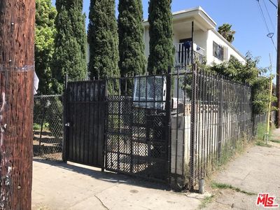 462 W 41st St, Los Angeles, CA, 90037