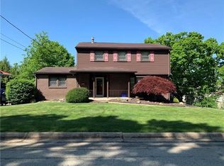 233 Kansas Dr, New Kensington, PA 15068
