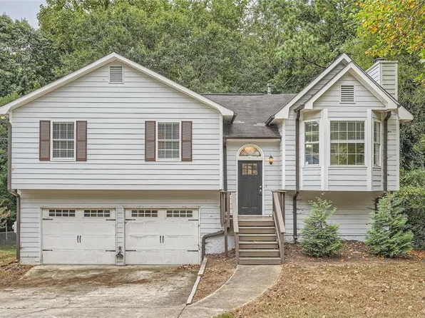 214 Brookside Dr, Dallas, GA 30132