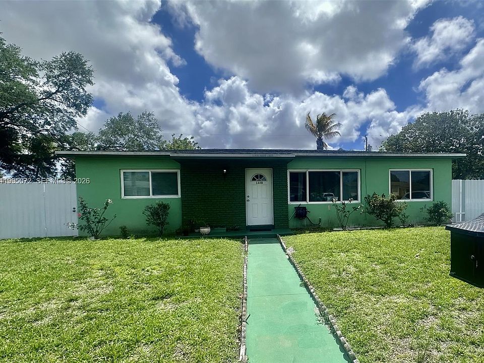 1st image of 1220 NW 189th Ter