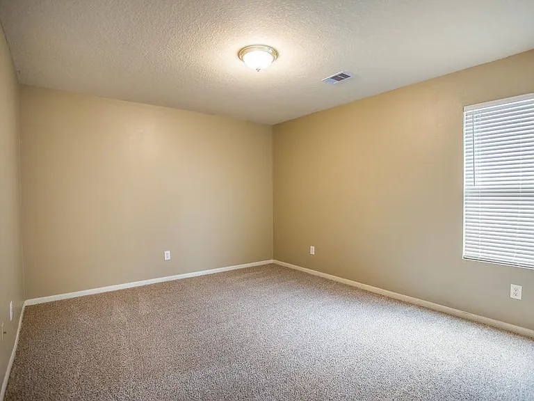 22626 Spring Crossing Dr — Photo 12
