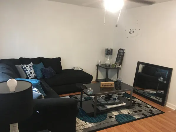 118 E McCulloch St #A, Greensboro, NC 27406