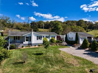 2290 Fire Tower Rd, Christiansburg, VA 24073