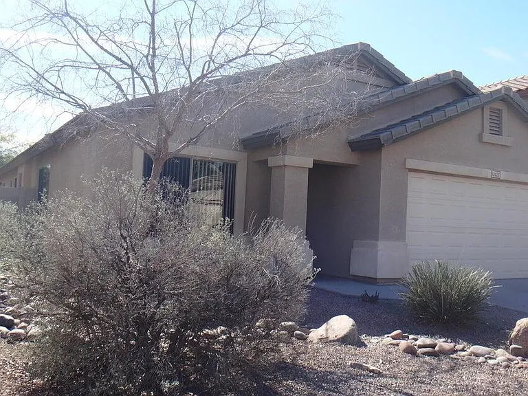 12425 W Missouri Ave — Photo 3