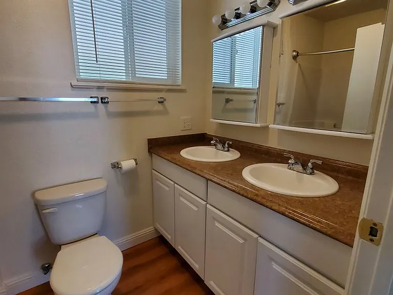 1731 Santa Rosa Street — Photo 3