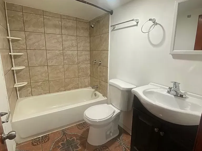 2139 S Western Ave #3 — Photo 10