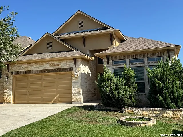 5 bed, 3.5 bath, 2782 sqft, $3,000 — Photo 1