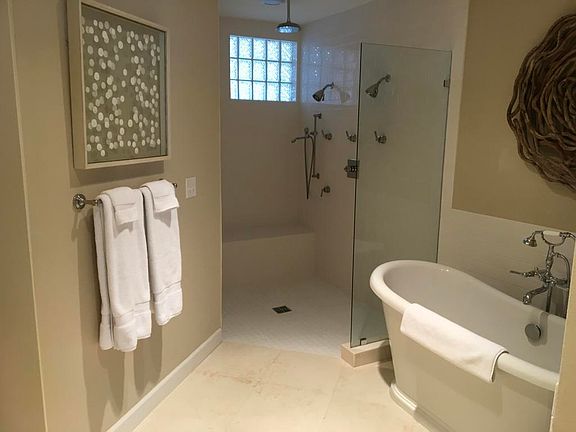 5th image of 230 Grand Villas Dr #230
