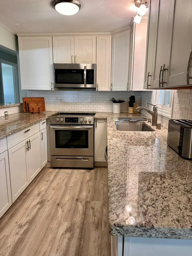 3 bed, 1060 sqft, $1,200 — Photo 4