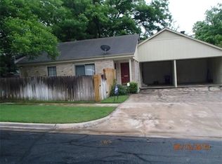 1303 Olive St #B, Georgetown, TX 78626