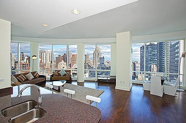 Rented by BLU Real Estate | media 31