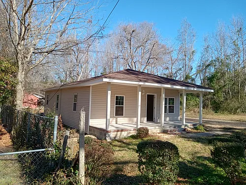 124 West St Photo 1