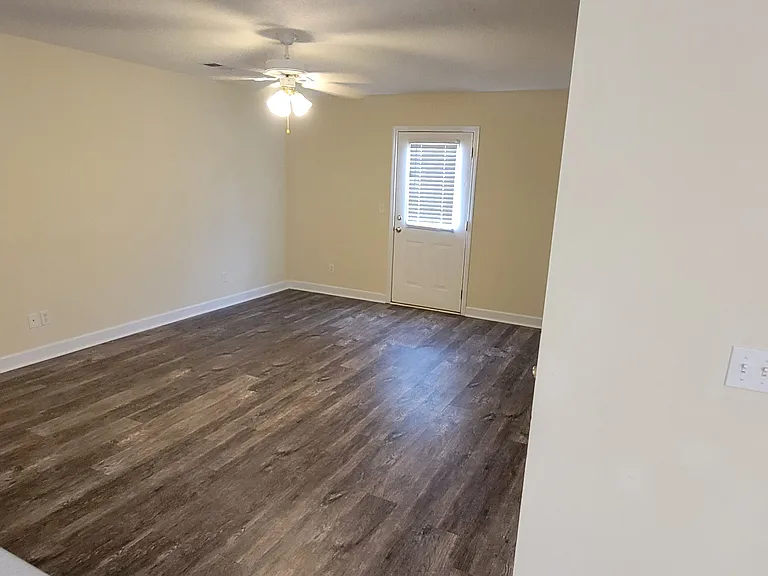 152 Highland Way #A — Photo 5