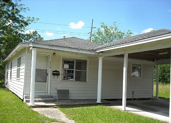 2nd image of 2325 Euclid St