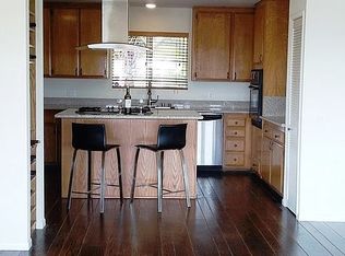 5681 Desert View Dr, La Jolla, CA 92037