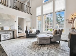 1 Rolling Hill Ct, Madison, NJ 07940