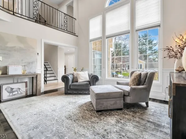 1 Rolling Hill Ct, Madison Boro, NJ 07940