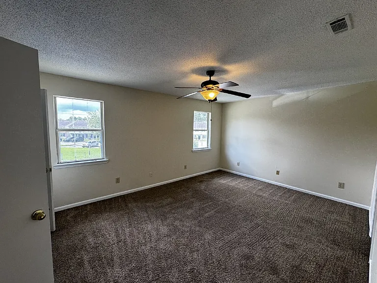 1100 Pineland Ave #9A — Photo 7