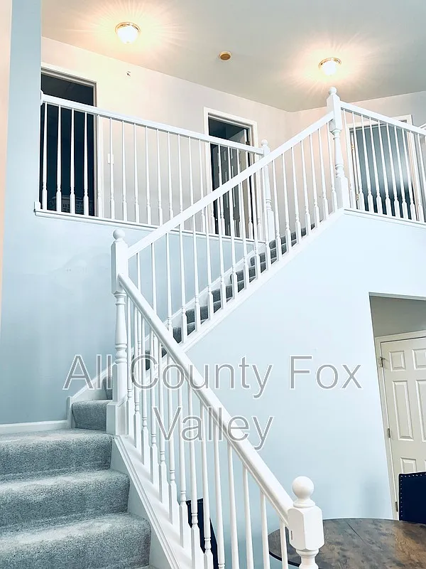 2 bed, 2.5 bath, $2,750 — Photo 4