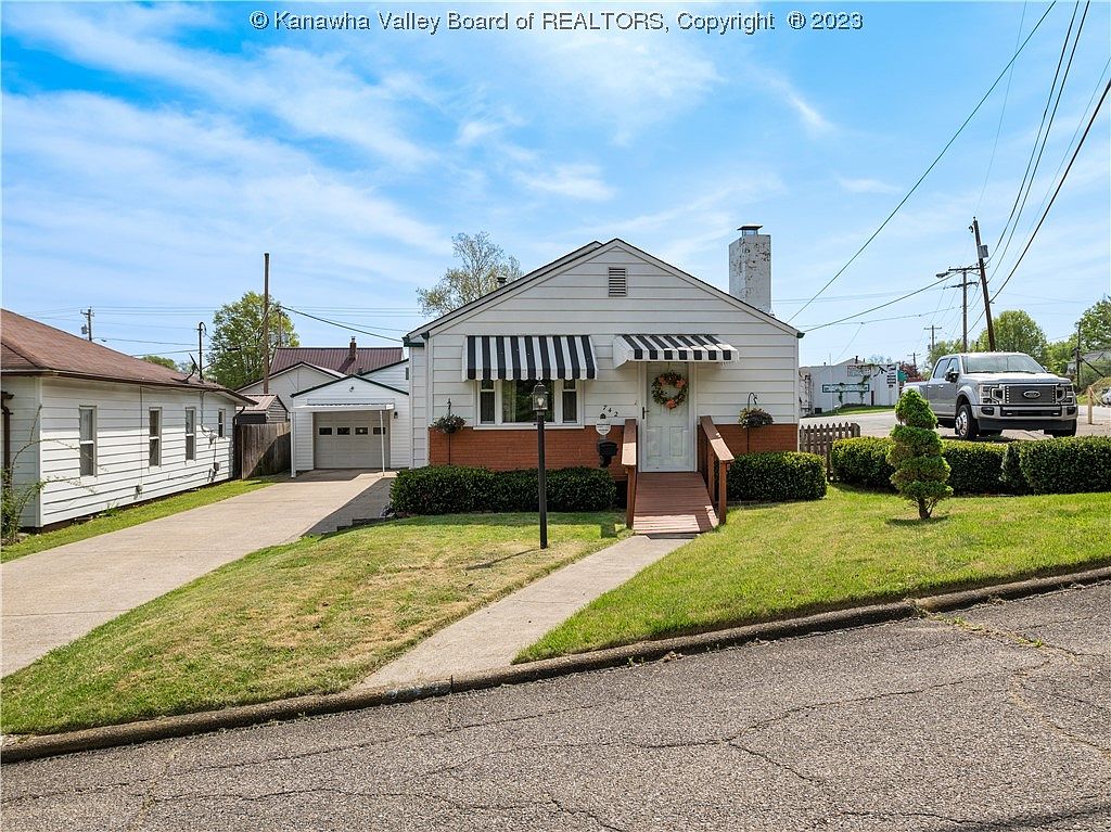 742 Abney St, Saint Albans, WV 25177 Zillow