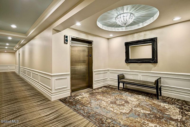 3rd image of 70 Railroad Place #411