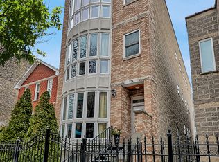 524 N Noble St APT 2, Chicago, IL 60642