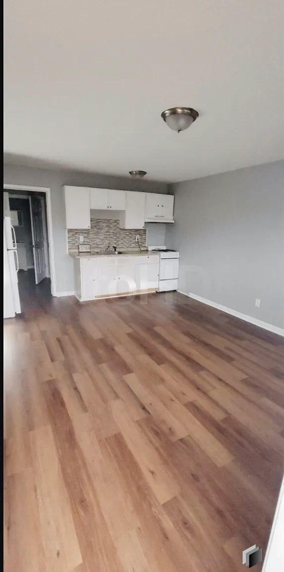 417 Main St — Photo 4