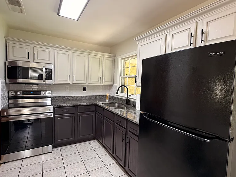3522 Lisbon Ln — Photo 34