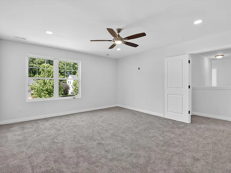 8760 Barrington Dr — Photo 39