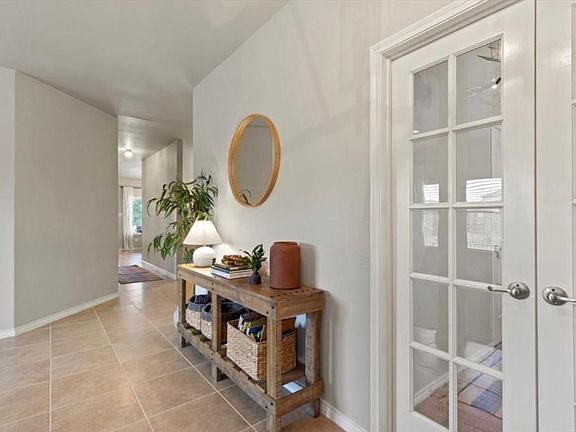 4th image of 5601 Lincolnwood Dr