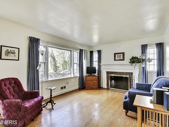 Guests will feel so Welcomed in this comfy space