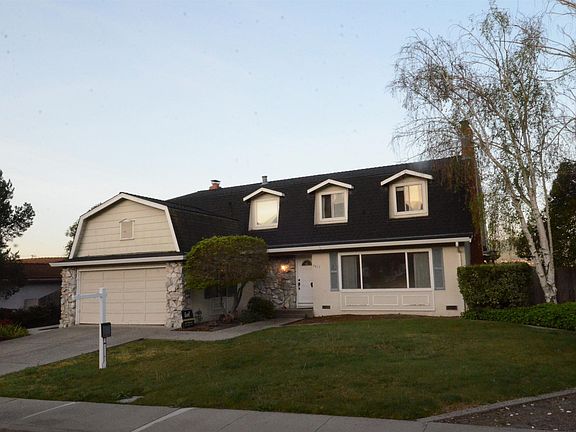 2nd image of 9415 Alcosta Blvd