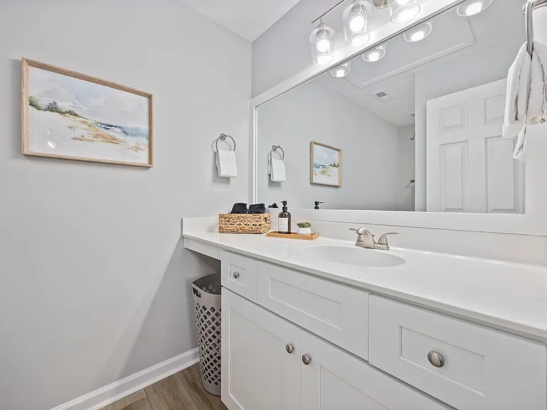 485 White River Dr #30G — Photo 11