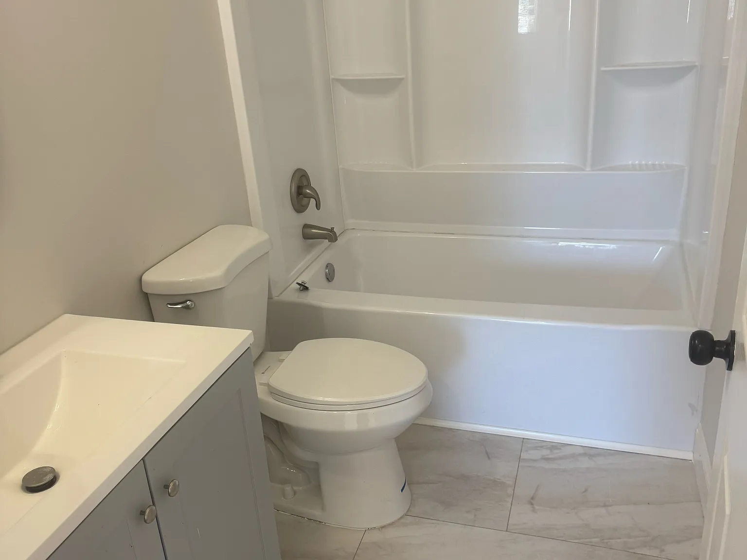 3 bed, 2.0 bath, $1,650 — Photo 3