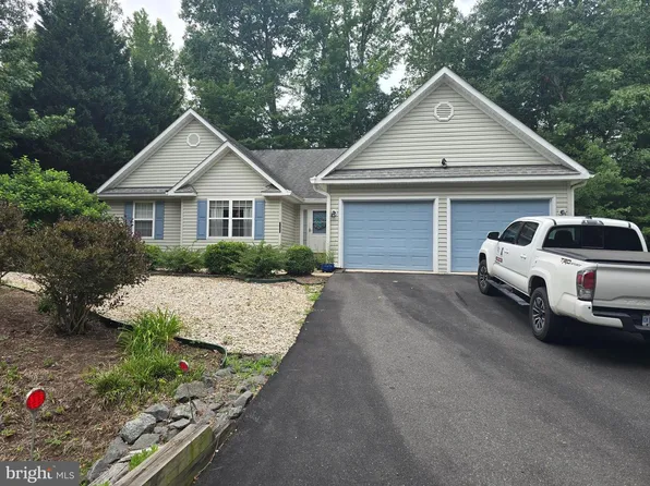 8256 Reagan Dr, King George, VA 22485