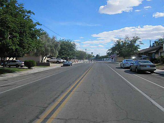2nd image of 2009 Las Verdes St