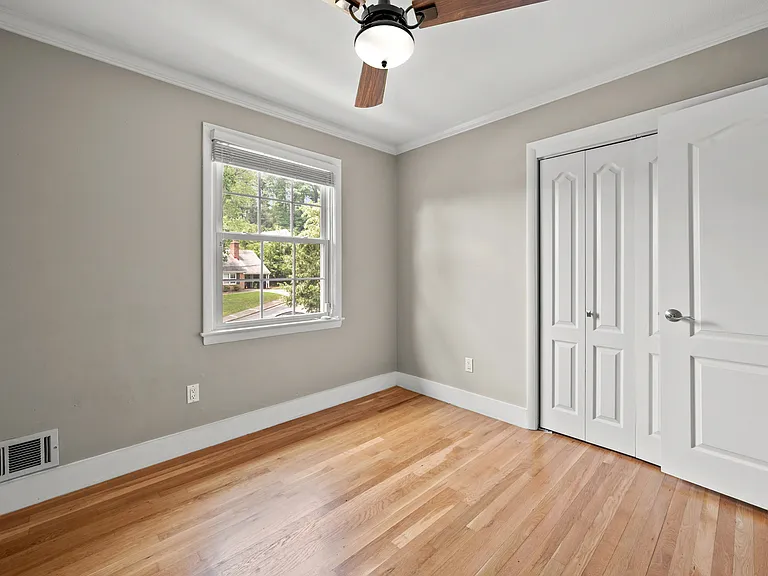 3017 S Hill St — Photo 25