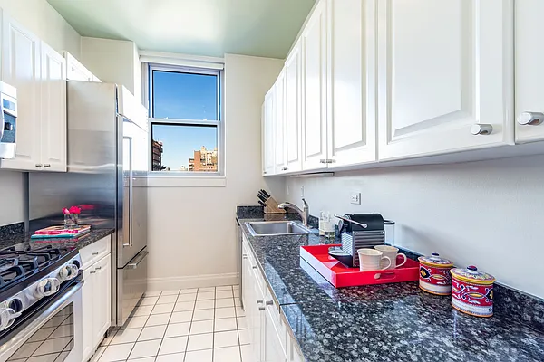 Sold by Brown Harris Stevens | media 5