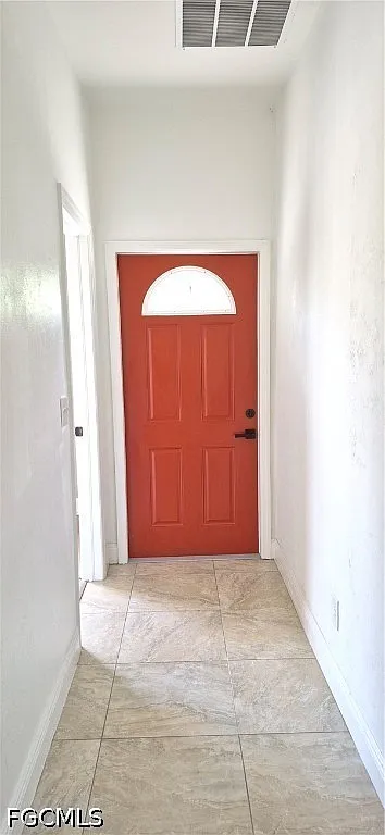 4 bed, 3.0 bath, 3926 sqft, $2,900 — Photo 3