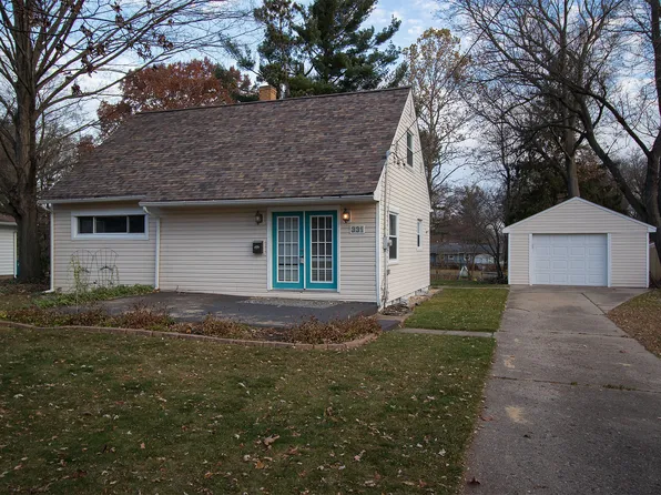 331 Briarhill Dr, Battle Creek, MI 49015